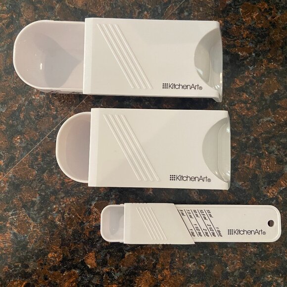 KitchenArt Adjustable Measuring Cup Dry Scoop White Plastic Tablespoon set of 3 - Picture 1 of 2